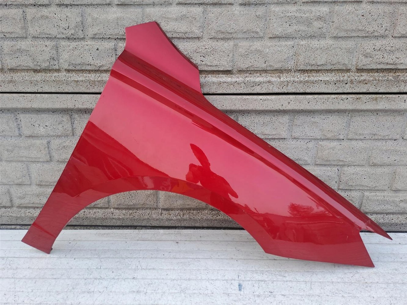 BŁOTNIK PRAWY PRZÓD MG 5 EV 2020- ORYGINAŁ (17557499533)