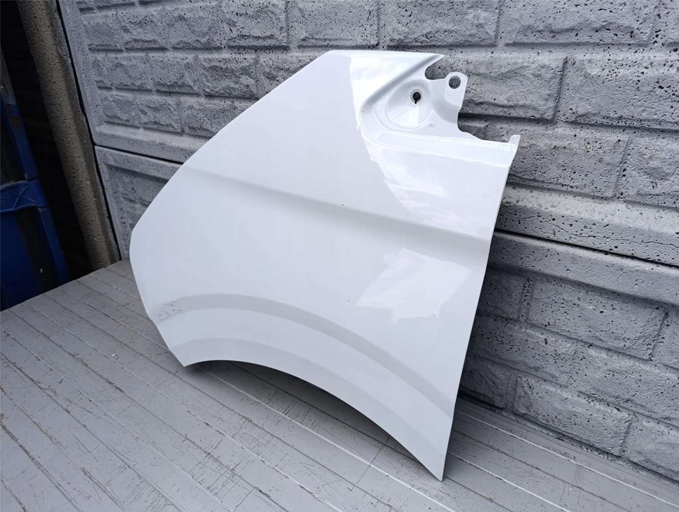 VW T7 7T FURGON 2025- BŁOTNIK LEWY ORYGINAŁ (17557540408)