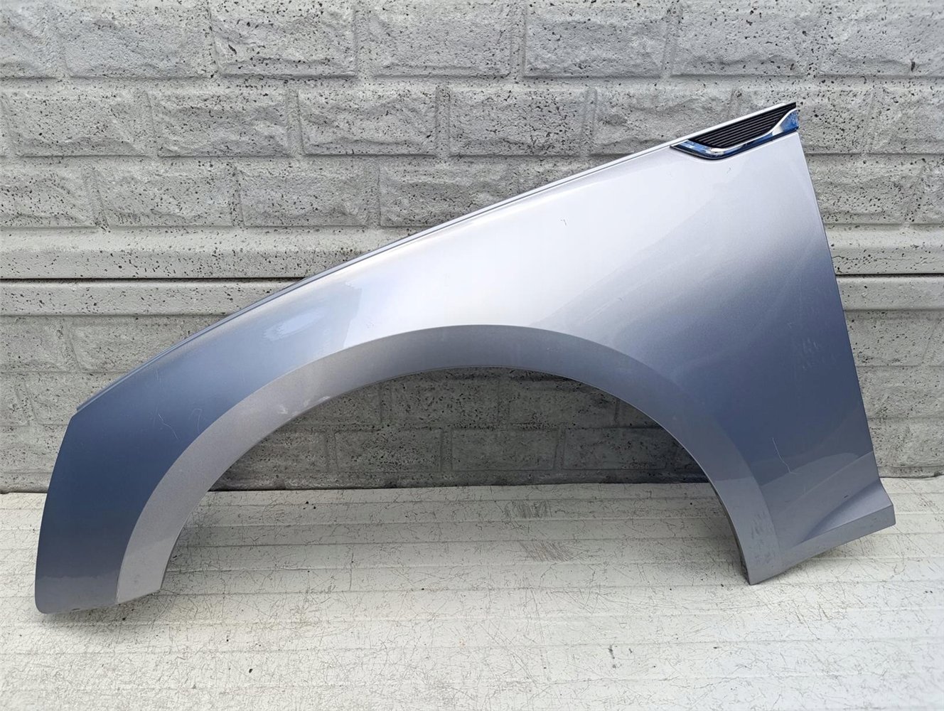 AUDI A5 8W6 F5 16-24 BŁOTNIK LEWY PRZEDNI ORYGINAŁ (17557739315)