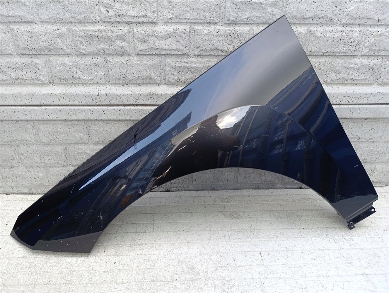 BMW iX i-X BŁOTNIK LEWY PRZEDNI ORYGINAŁ (17557743660)