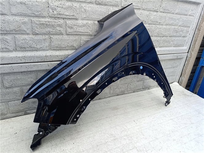 RENAULT AUSTRAL 22- BŁOTNIK LEWY PRZEDNI ORYGINAŁ (17557748202)