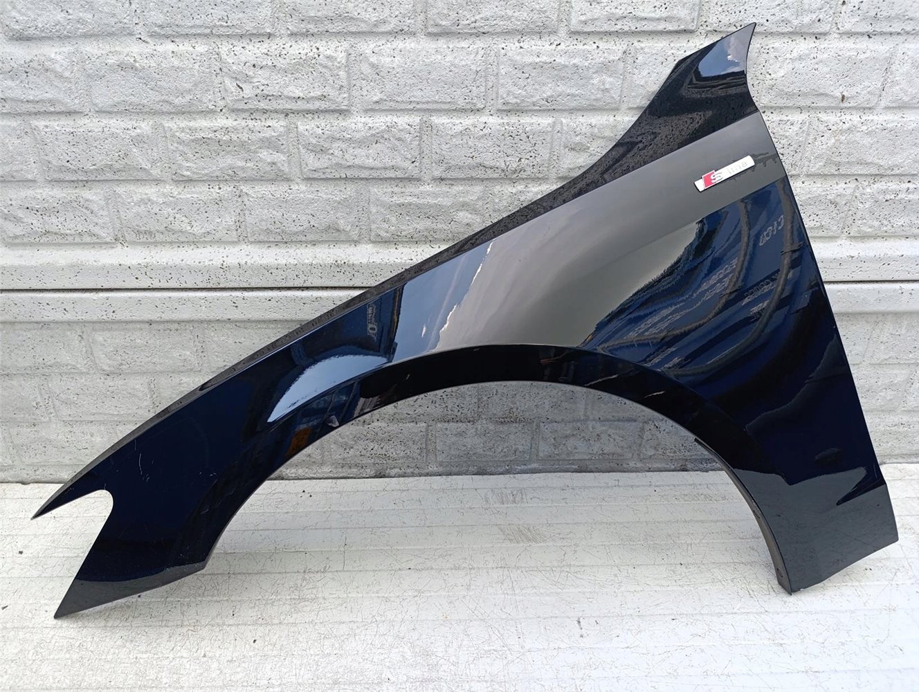 AUDI A7 C8 4K 18-24 BŁOTNIK PRZEDNI LEWY ORYGINAŁ (17557754444)