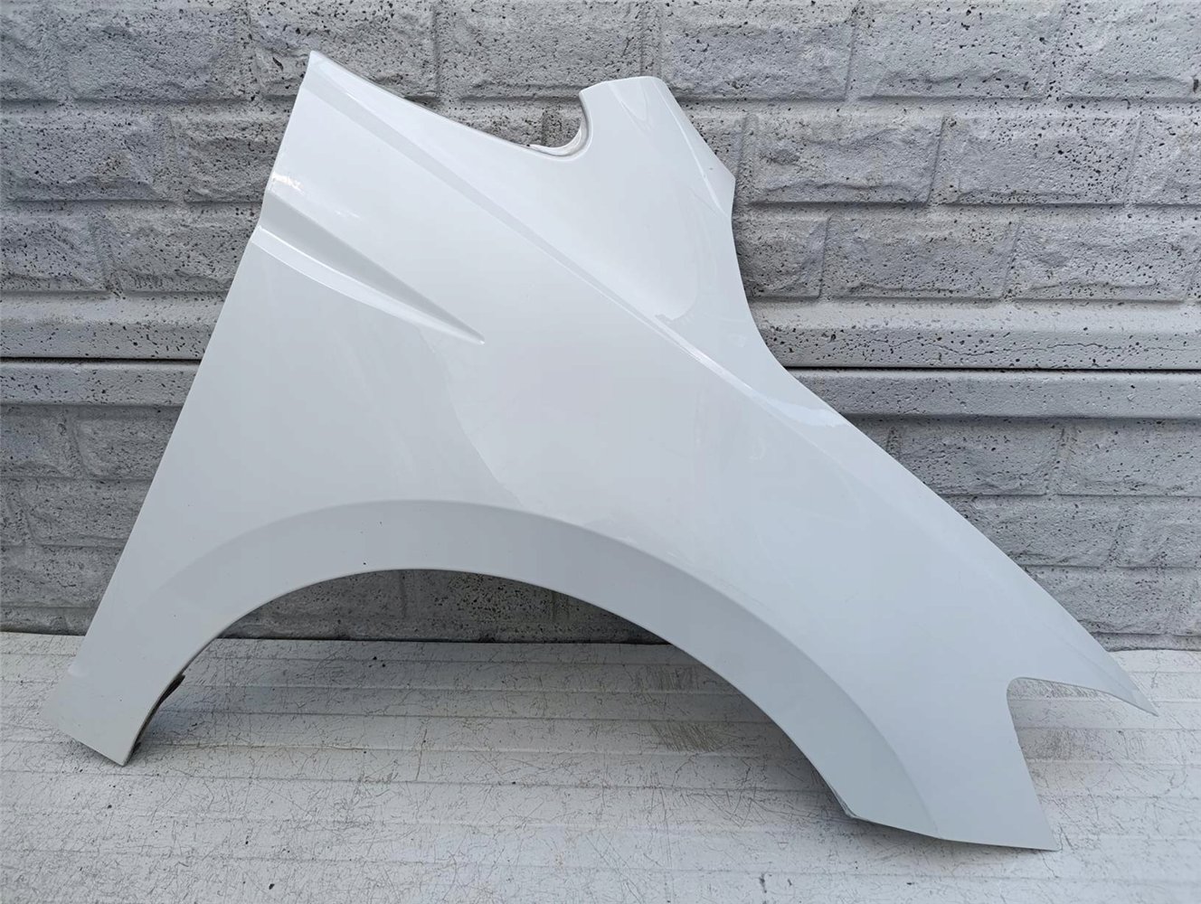 VW TOURAN 2016-2021 BŁOTNIK PRAWY PRZEDNI ORYGINAŁ (17557762184)