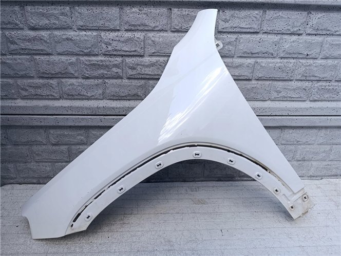 MERCEDES GLB 247 X247 BŁOTNIK LEWY PRZEDNI ORYGINAŁ (17557770930)