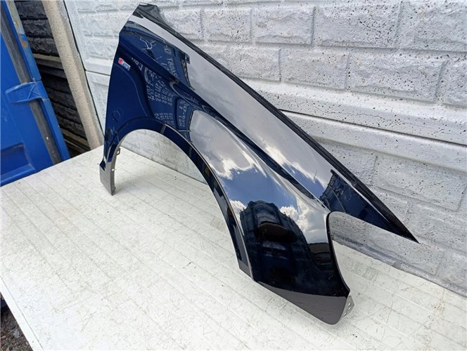 AUDI A3 SEDAN CABRIO 8V5 BŁOTNIK PRAWY ORYGINAŁ (17557780573)