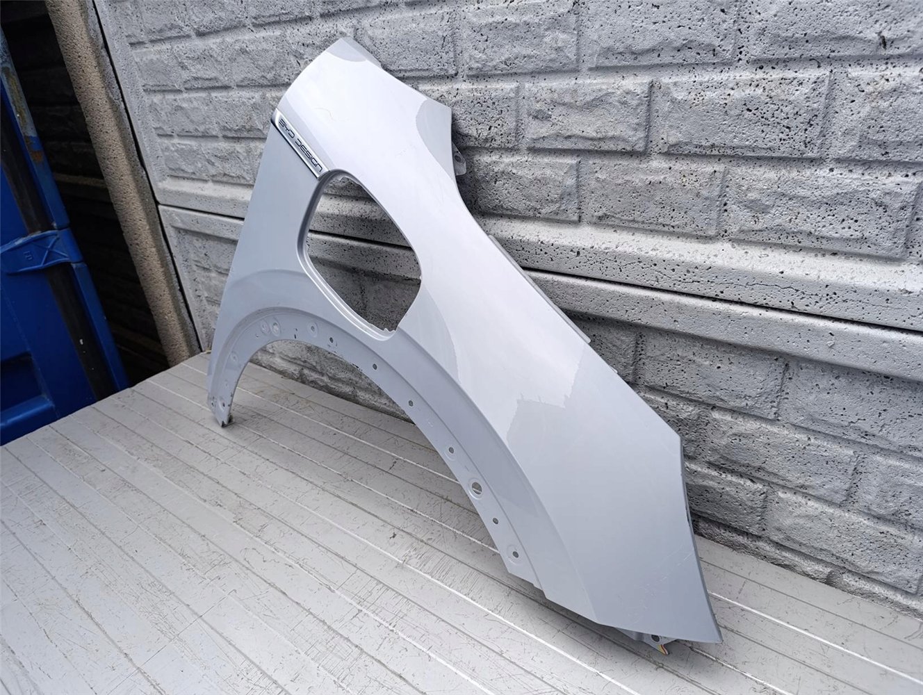 BYD ATTO 3 BŁOTNIK PRAWY ORYGINAŁ (17557882218)