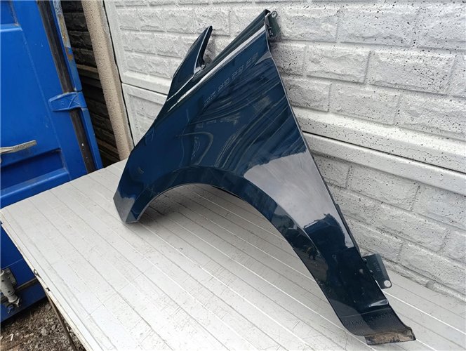 VITO W447 V KLASA 15- BŁOTNIK LEWY PRZEDNI ORYGINAŁ (17557918687)