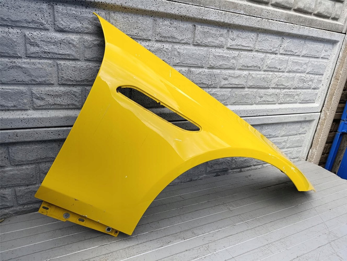 BŁOTNIK PRAWY MERCEDES AMG SL R232 W232 R 232 2 232 2022- ORYGINAŁ (17561506866)