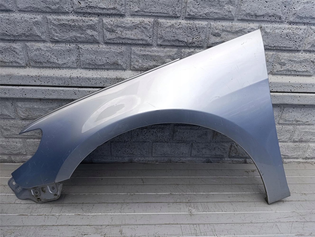 VW PASSAT CC BŁOTNIK PRZEDNI LEWY ORYGINAŁ (17561514609)