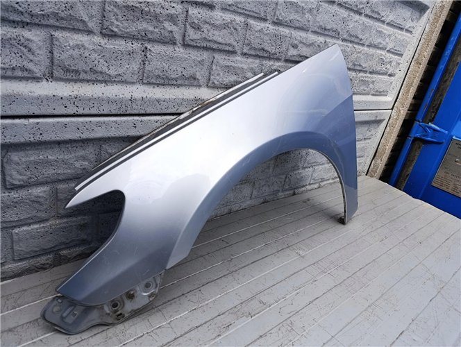 VW PASSAT CC BŁOTNIK PRZEDNI LEWY ORYGINAŁ (17561514609)