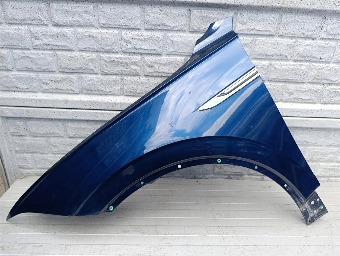 VW TOUAREG III 3 2018 - 2024 BŁOTNIK PRZEDNI LEWY ORYGINAŁ (17561517582)