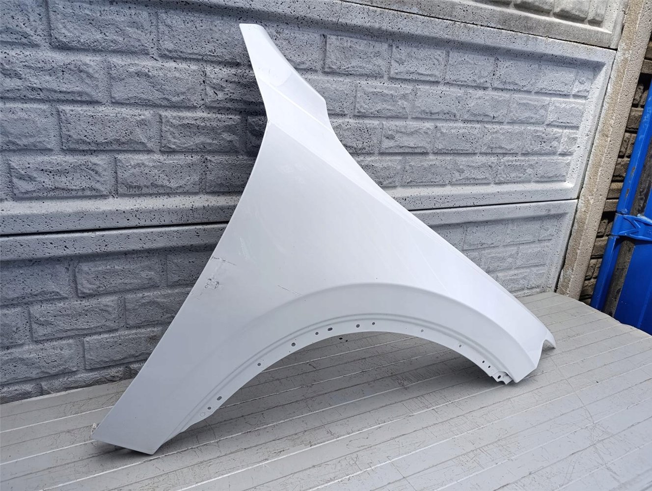 VOLVO XC 90 XC90 II 15-23 BŁOTNIK PRZEDNI PRAWY ORYGINAŁ (17561566219)