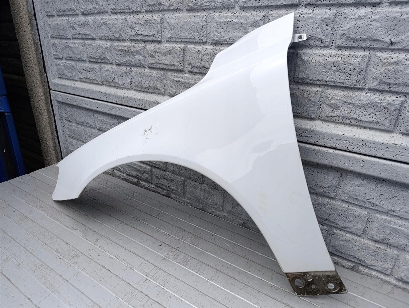 VOLVO S80 V70 07-17 BŁOTNIK LEWY PRZÓD ORYGINAŁ (17567080026)