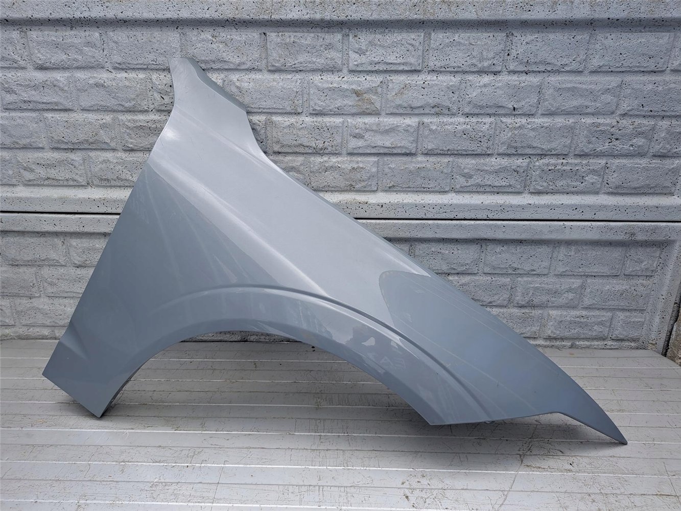 VOLVO XC60 XC 60 2017-2024 BŁOTNIK PRAWY PRZEDNI ORYGINAŁ (17567116378)