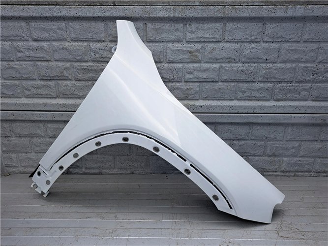 MERCEDES GLB 247 X247 BŁOTNIK PRAWY PRZEDNI ORYGINAŁ (17567119125)