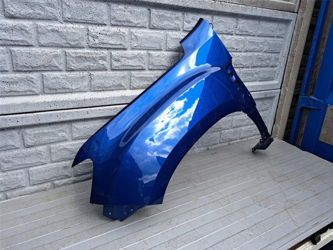 DACIA DUSTER II 2 2017-2023 BŁOTNIK LEWY PRZEDNI ORYGINAŁ (17567152580)