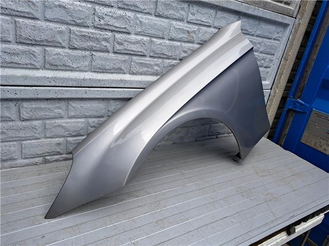 MERCEDES CLS W219 BŁOTNIK LEWY ORYGINAŁ (17567155540)