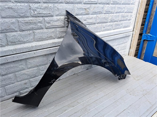 SUZUKI SWIFT MK8 17 -24 BŁOTNIK PRZEDNI PRAWY ORYGINAŁ (17567180038)