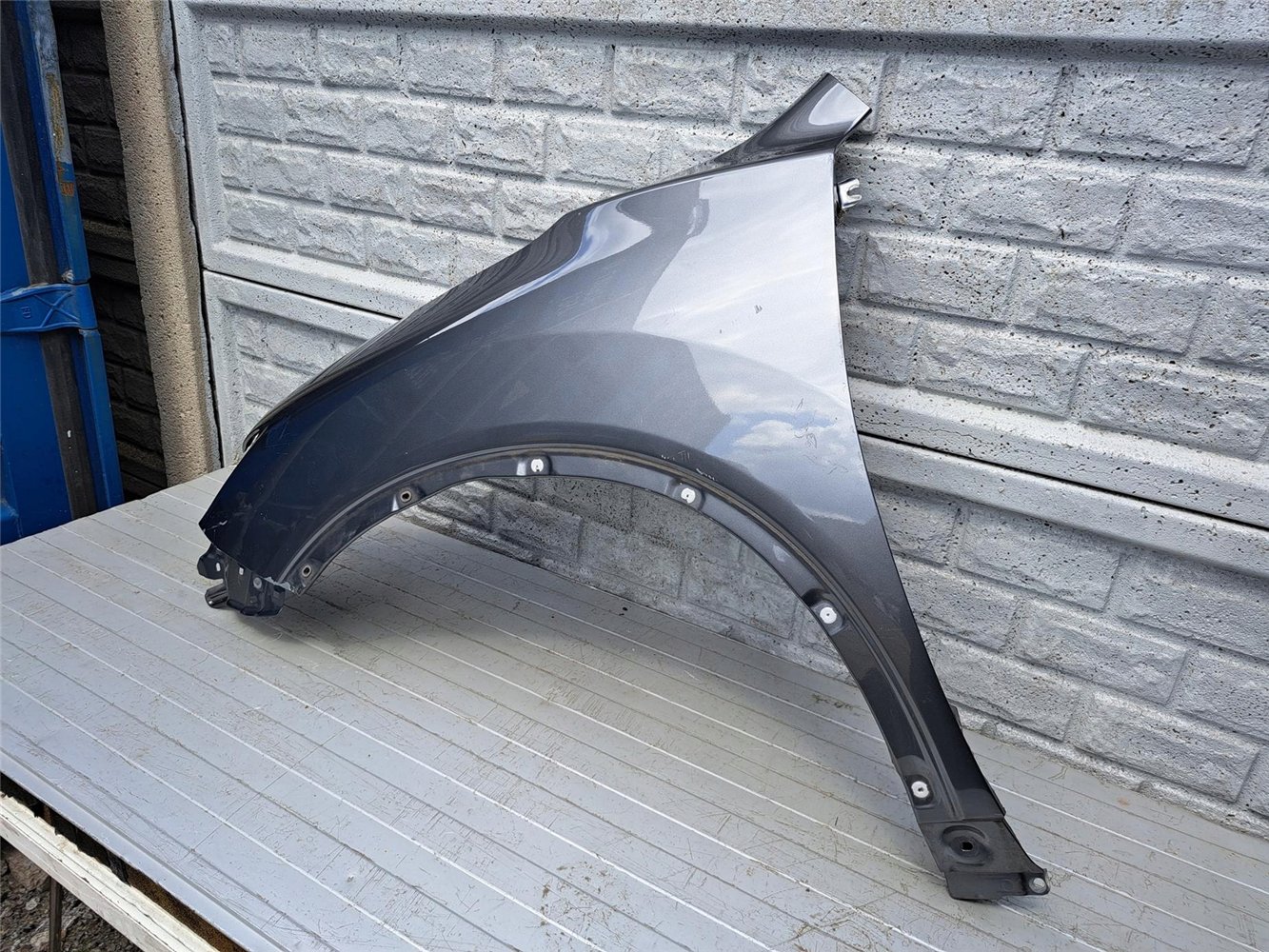 NISSAN X TRAIL T32 2014-2021 BŁOTNIK LEWY PRZEDNI ORYGINAŁ (17567190241)