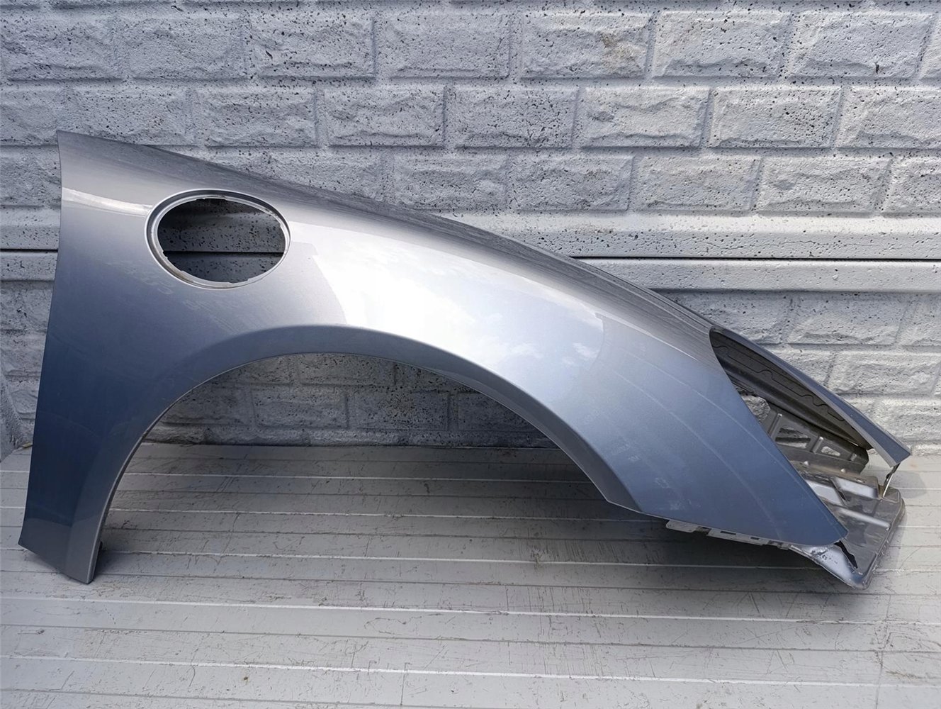 PORSCHE BOXSTER CAYMAN 981 BŁOTNIK PRZEDNI PRAWY ORYGINAŁ (17570900452)