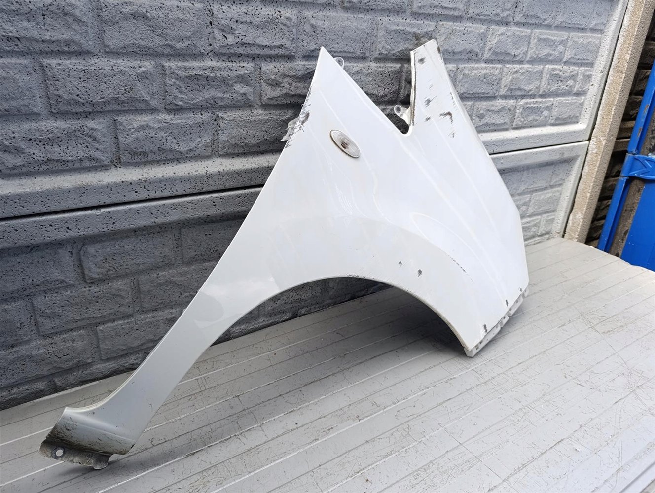 NISSAN NV200 NV 200 BŁOTNIK PRAWY PRZÓD ORYGINAŁ (17570934833)