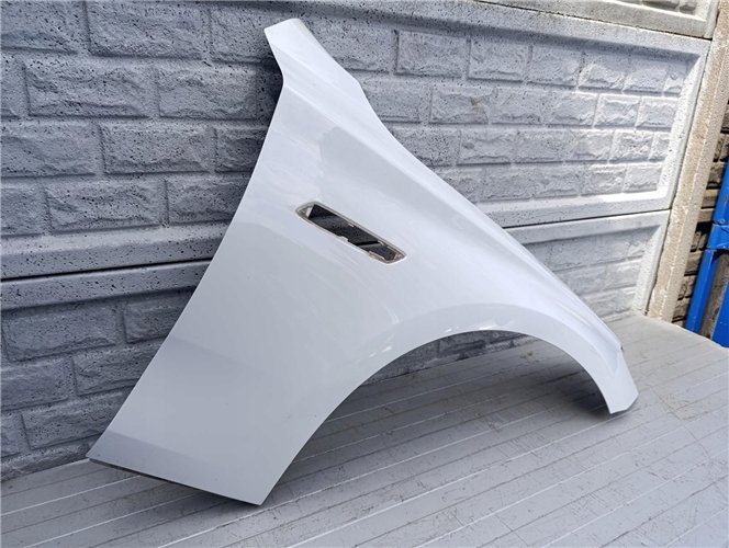 BMW 5 V GT F07 GT5 BŁOTNIK PRAWY PRZEDNI ORYGINAŁ (17578624763)