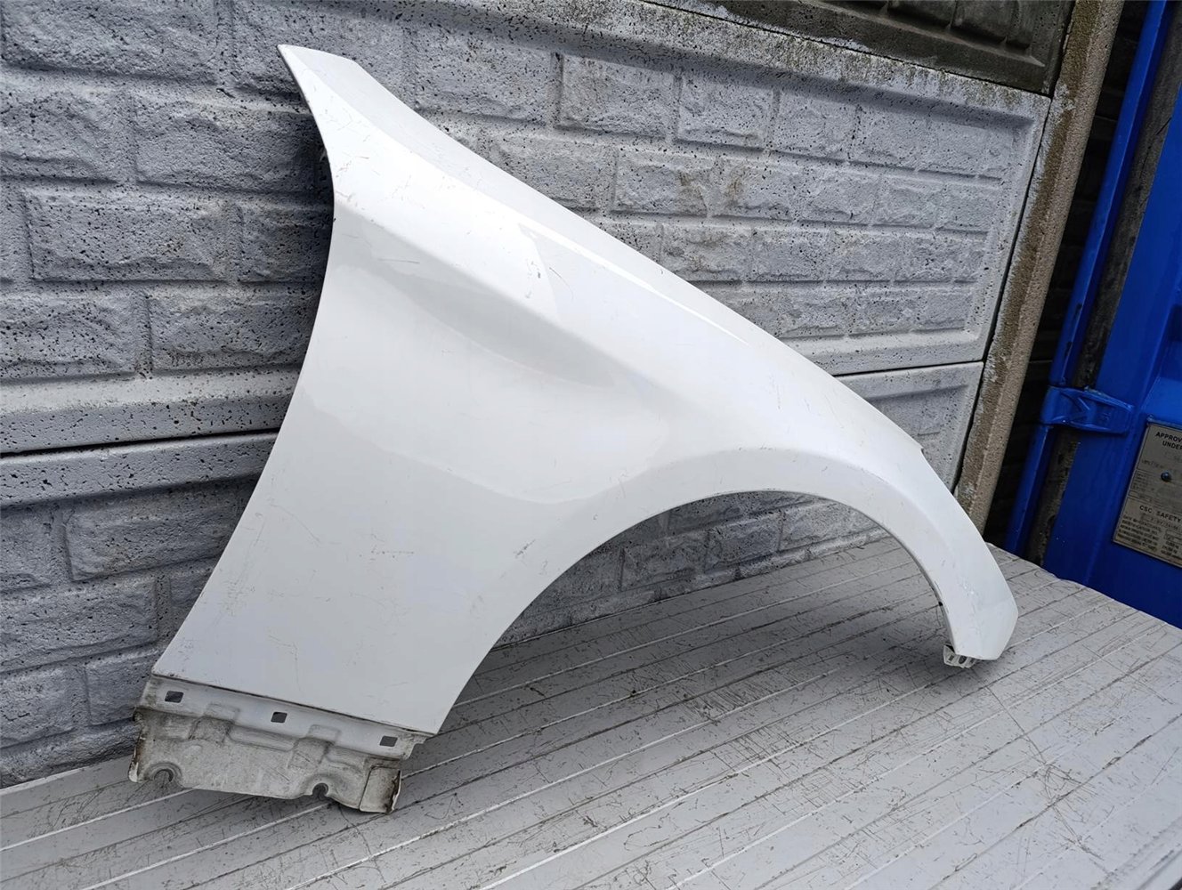 HYUNDAI GENESIS COUPE 16 - 22 BŁOTNIK PRAWY ORYGINAŁ (17582234854)