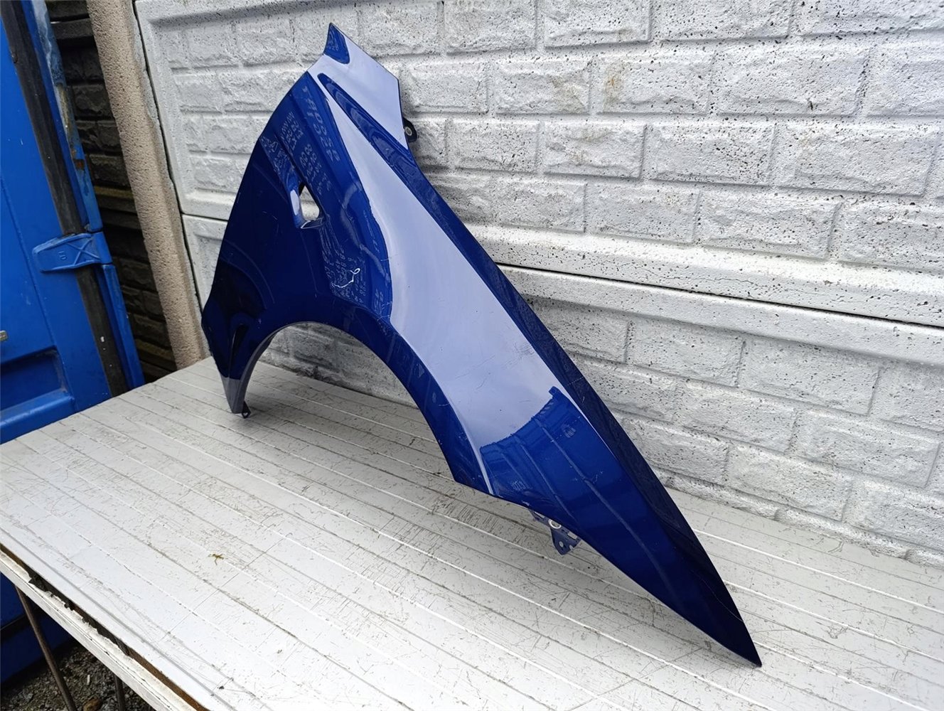 TESLA MODEL S BŁOTNIK PRAWY PRZEDNI ORYGINAŁ (17582251289)