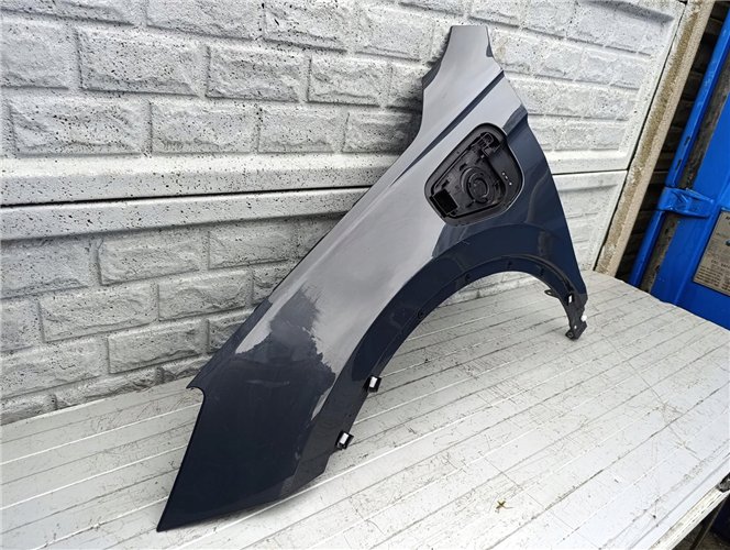 SEAT TARRACO HYBRYDA 21-25 BŁOTNIK PRZEDNI LEWY ORYGINAŁ (17582257710)