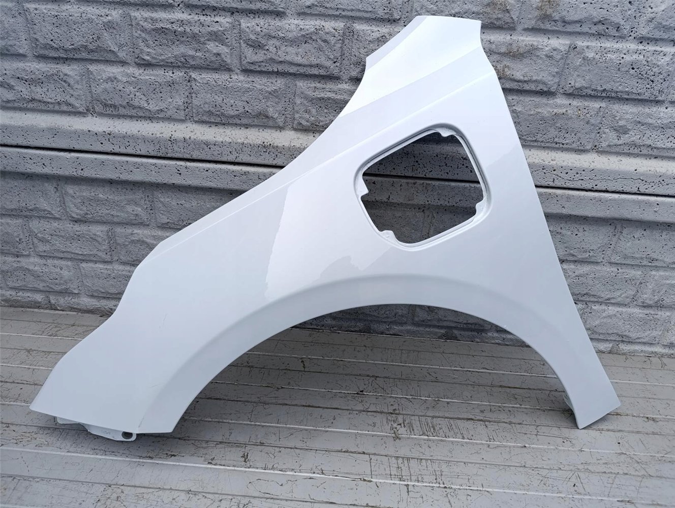 KIA CEED 3 III HYBRID 18-24 BŁOTNIK PRZEDNI LEWY ORYGINAŁ (17582270939)