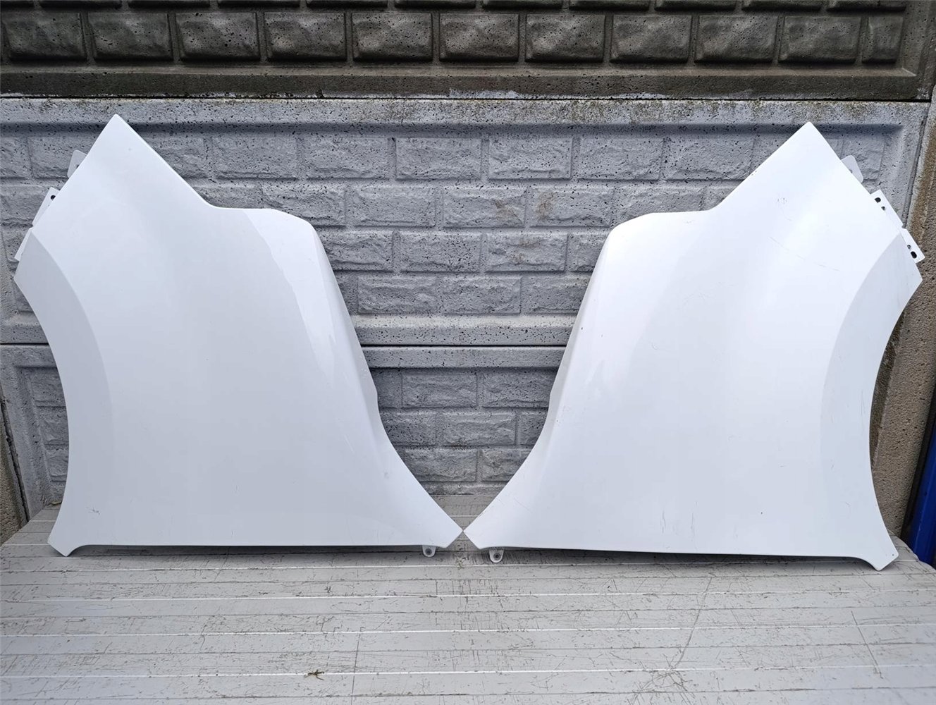 NISSAN NV400 NV 400 BŁOTNIK LEWY PRAWY PRZÓD ORYGINAŁ (17582276603)