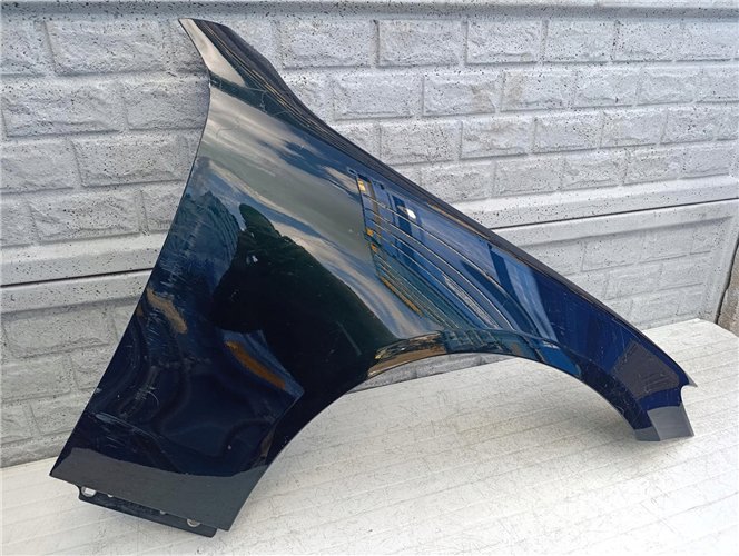 MERCEDES E-KLASA COUPE W238 BŁOTNIK PRZEDNI PRAWY ORYGINAŁ (17582347815)