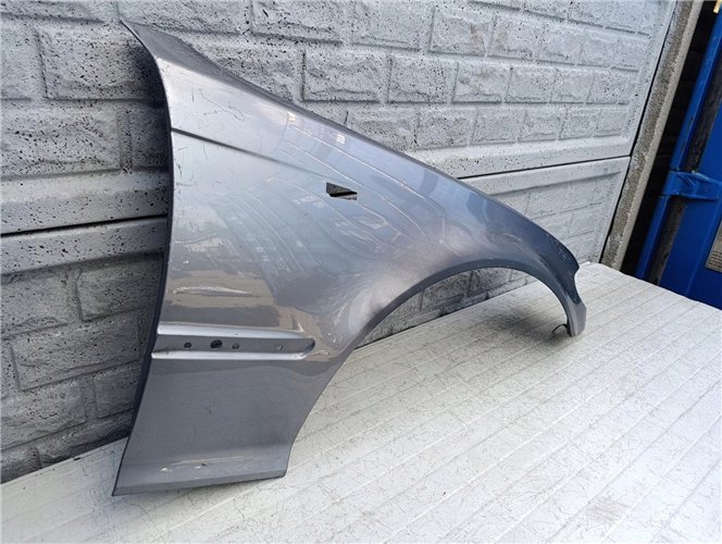 BMW E46 SEDAN KOMBI LIFT 2001 - 2005 BŁOTNIK PRAWY ORYGINAŁ (17582352795)