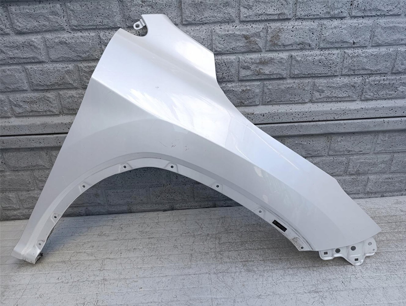 LEXUS RX 350/450H 16-24 BŁOTNIK PRAWY PRZEDNI ORYGINAŁ (17582367432)