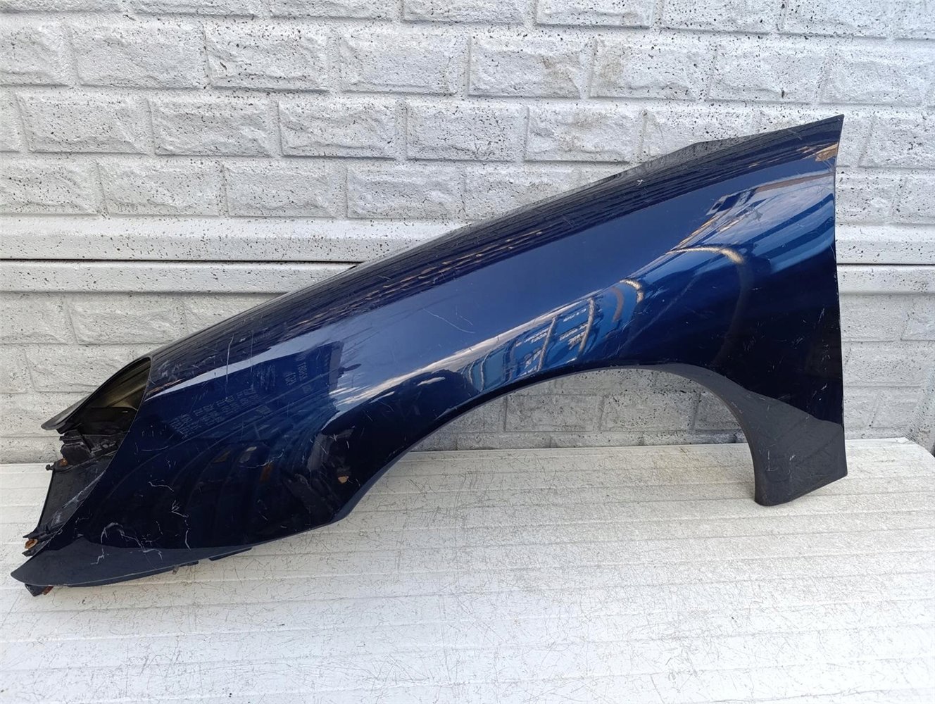 PORSCHE CARRERA 911 996 BŁOTNIK PRZEDNI LEWY ORYGINAŁ (17586098443)