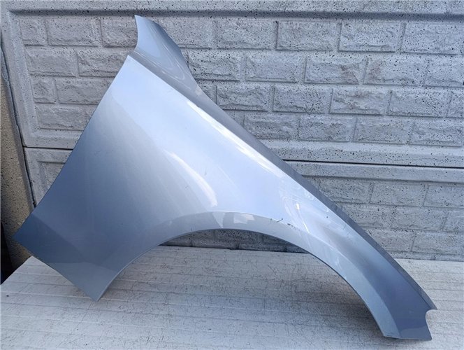 MERCEDES E-KLASA W214 W 214 23- BŁOTNIK PRAWY ORYGINAŁ (17586118398)