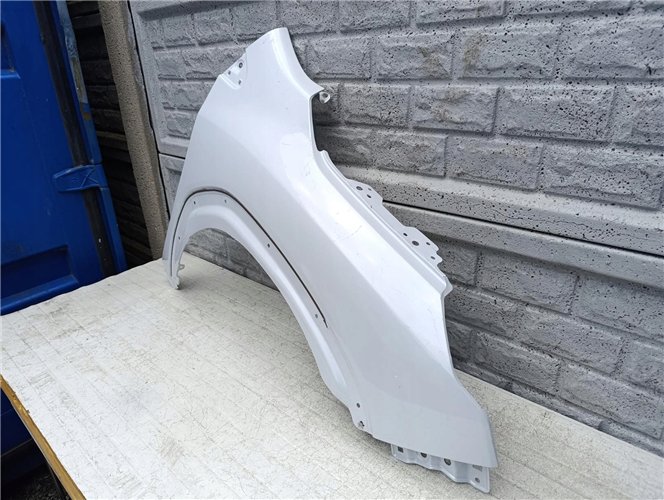 SUZUKI SX4 S CROSS 2022-25 BŁOTNIK PRAWY ORYGINAŁ (17594819453)