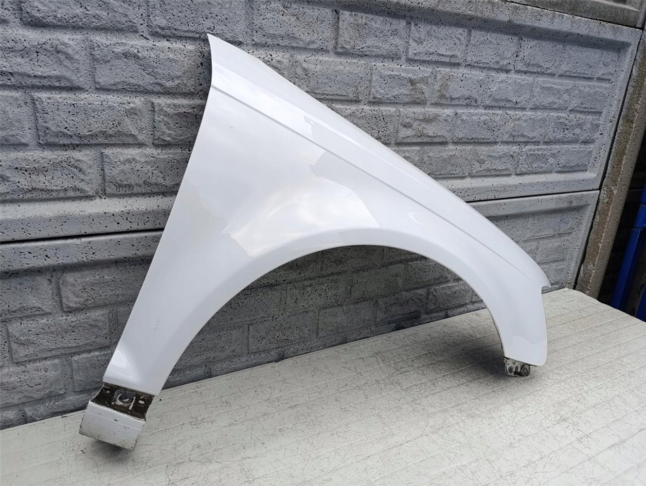 AUDI A3 8P0 LIFT 08-13 BŁOTNIK PRZEDNI PRAWY ORYGINAŁ (17594852497)