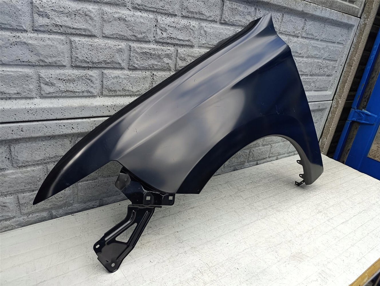 MITSUBISHI OUTLANDER 13-20 LIFT BŁOTNIK LEWY (17594874801)