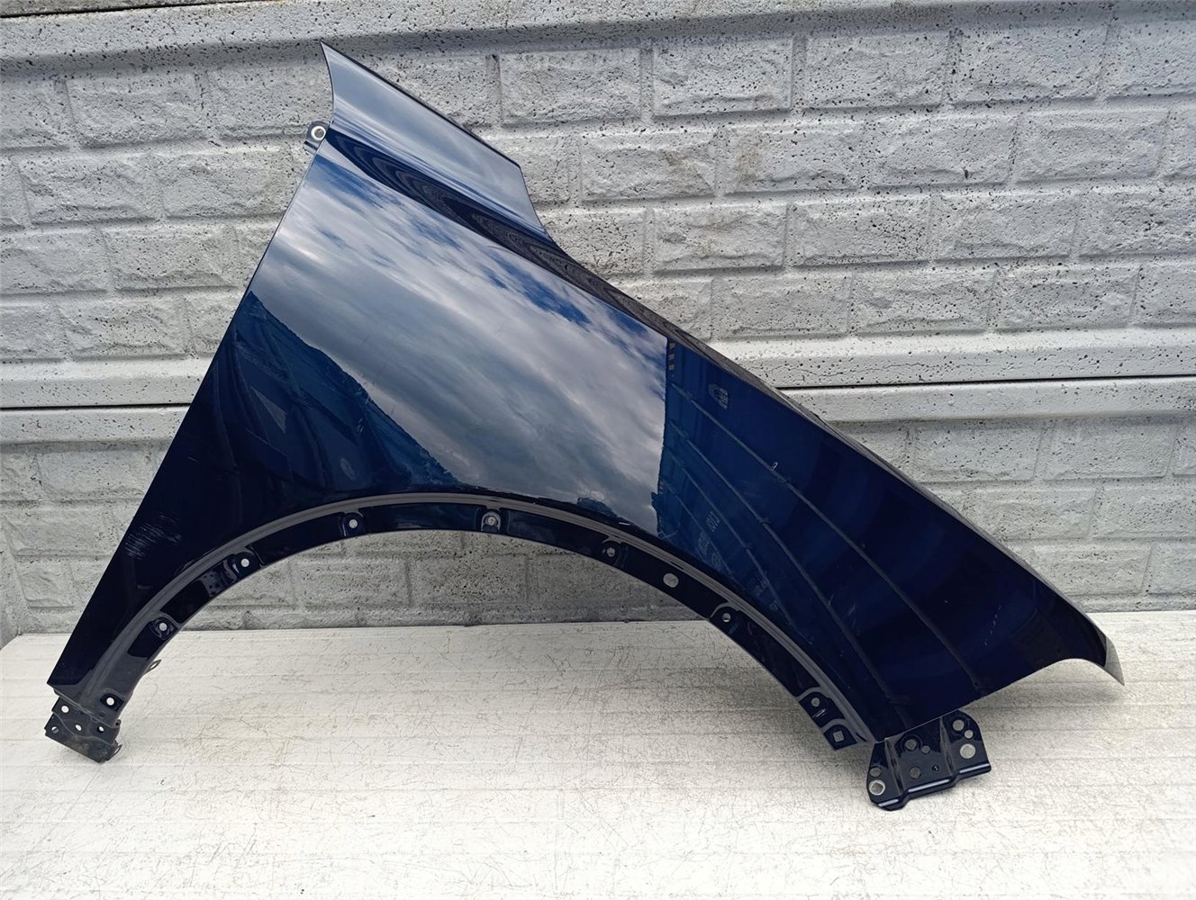 GWM WEY 05 24- BŁOTNIK PRAWY PRZEDNI ORYGINAŁ (17594902512)