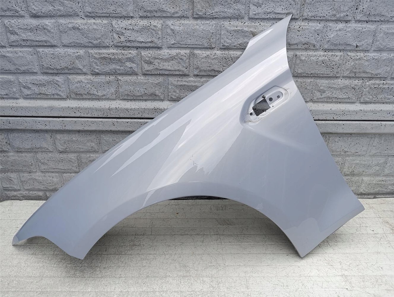 BMW F87 M2 BŁOTNIK PRZEDNI LEWY ORYGINAŁ (17594923437)