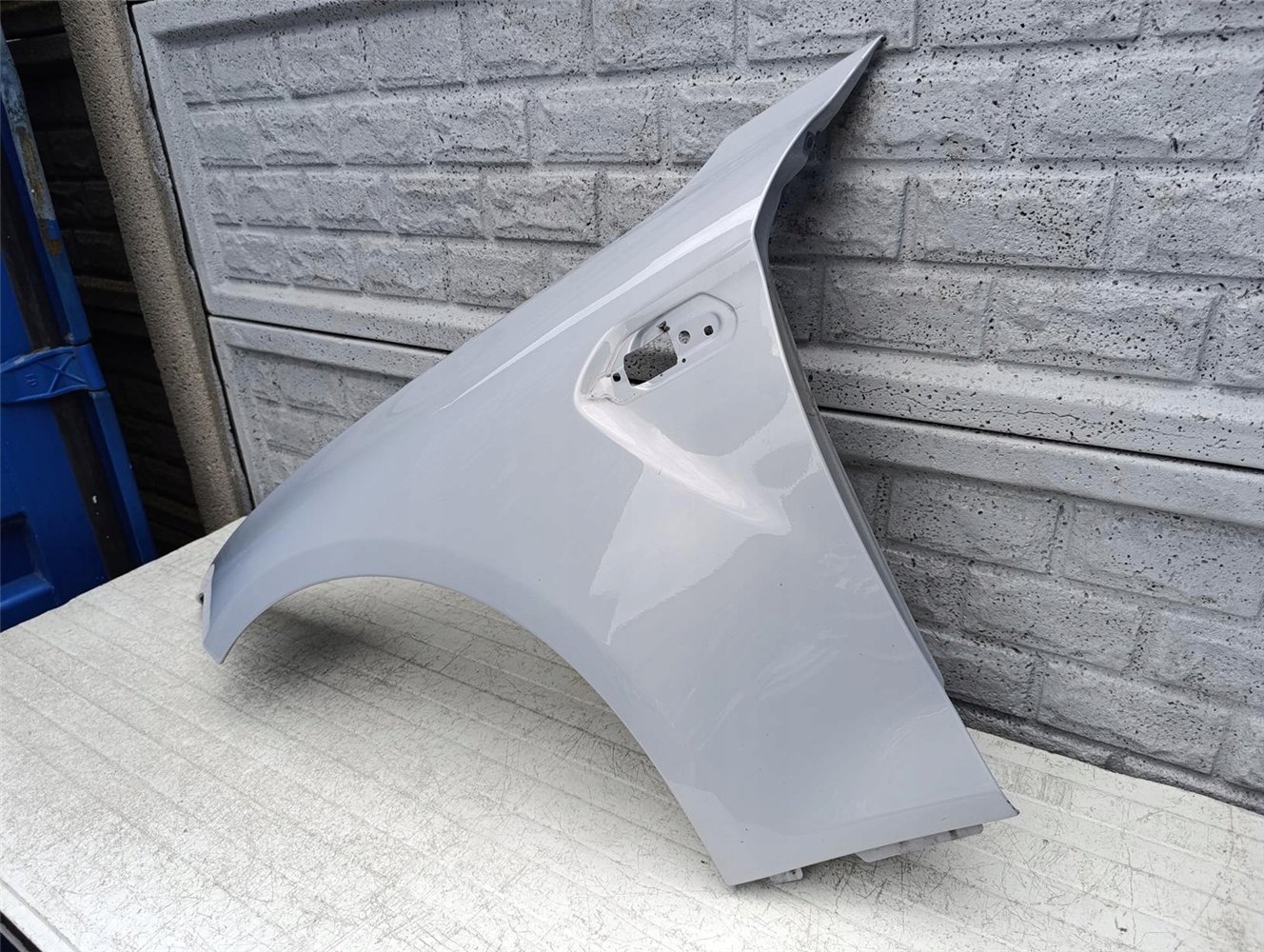 BMW F87 M2 BŁOTNIK PRZEDNI LEWY ORYGINAŁ (17594923437)