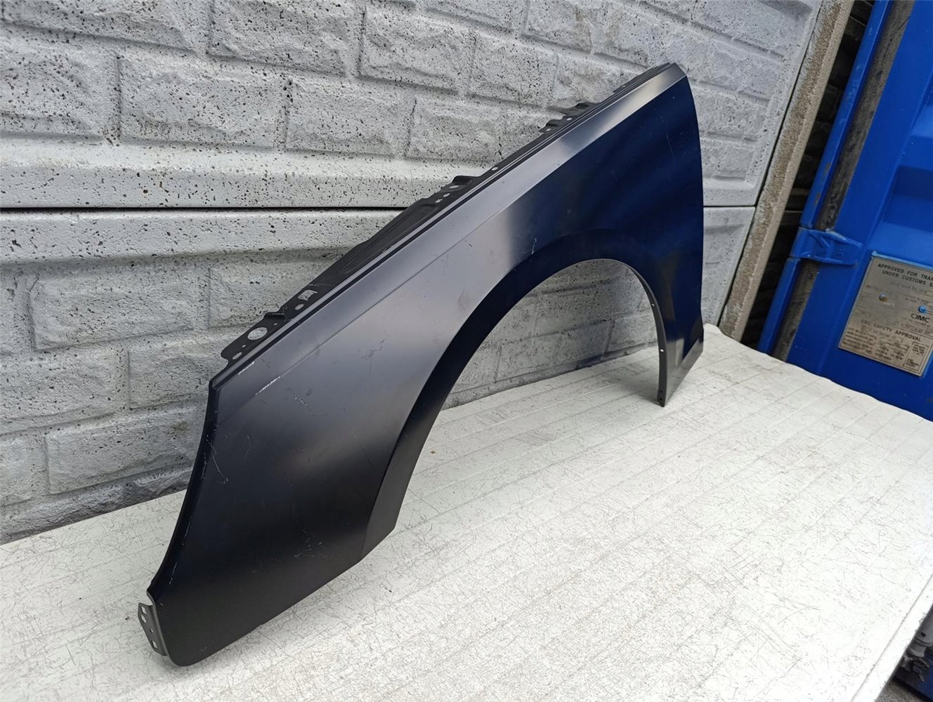 AUDI A4 B9 8W0 LIFT 19 - 24 BŁOTNIK PRZEDNI LEWY NOWY ORYGINAŁ (17598689887)