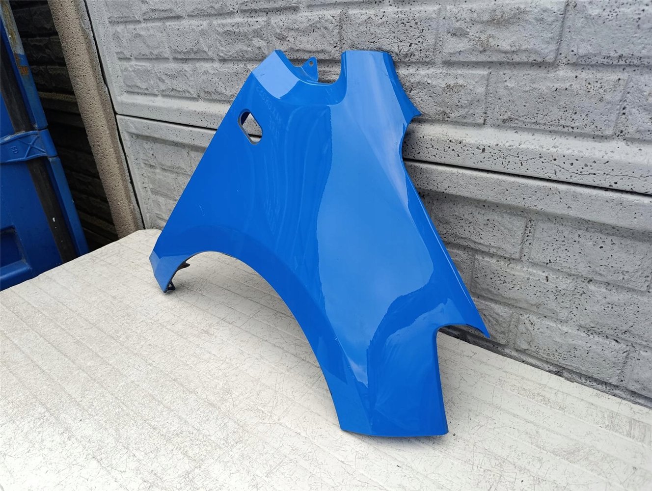 VW UP CITIGO SEAT MII 10-17 BŁOTNIK PRAWY PRZEDNI ORYGINAŁ (17598726047)