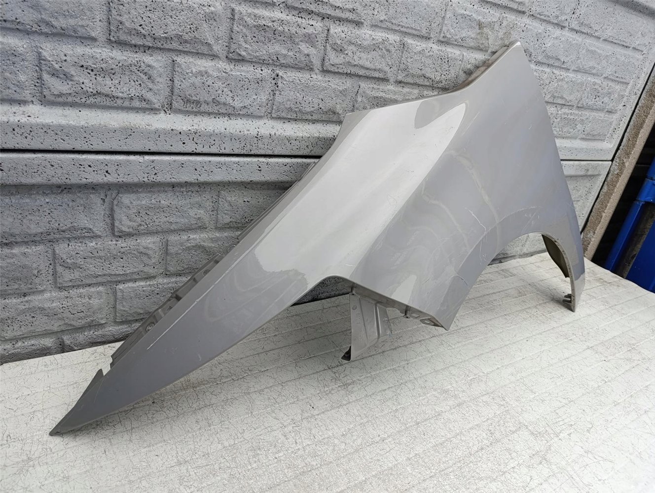 CITROEN C4 GRAND PICASSO II 2 13-22 BŁOTNIK LEWY ORYGINAŁ (17598740328)