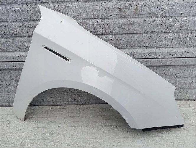 ALFA ROMEO GIULIETTA BŁOTNIK PRZEDNI PRAWY ORYGINAŁ (17598759595)