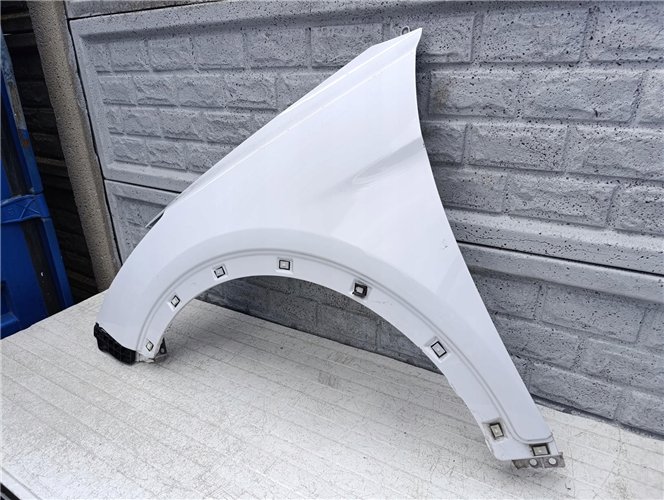 HYUNDAI SANTAFE SANTA FE 12- BŁOTNIK PRZEDNI LEWY ORYGINAŁ (17598786320)