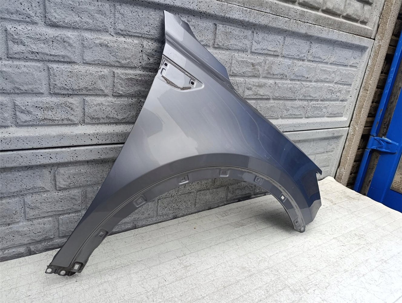 KIA SORENTO IV 2021-2025 BŁOTNIK PRAWY ORYGINAŁ (17598797239)