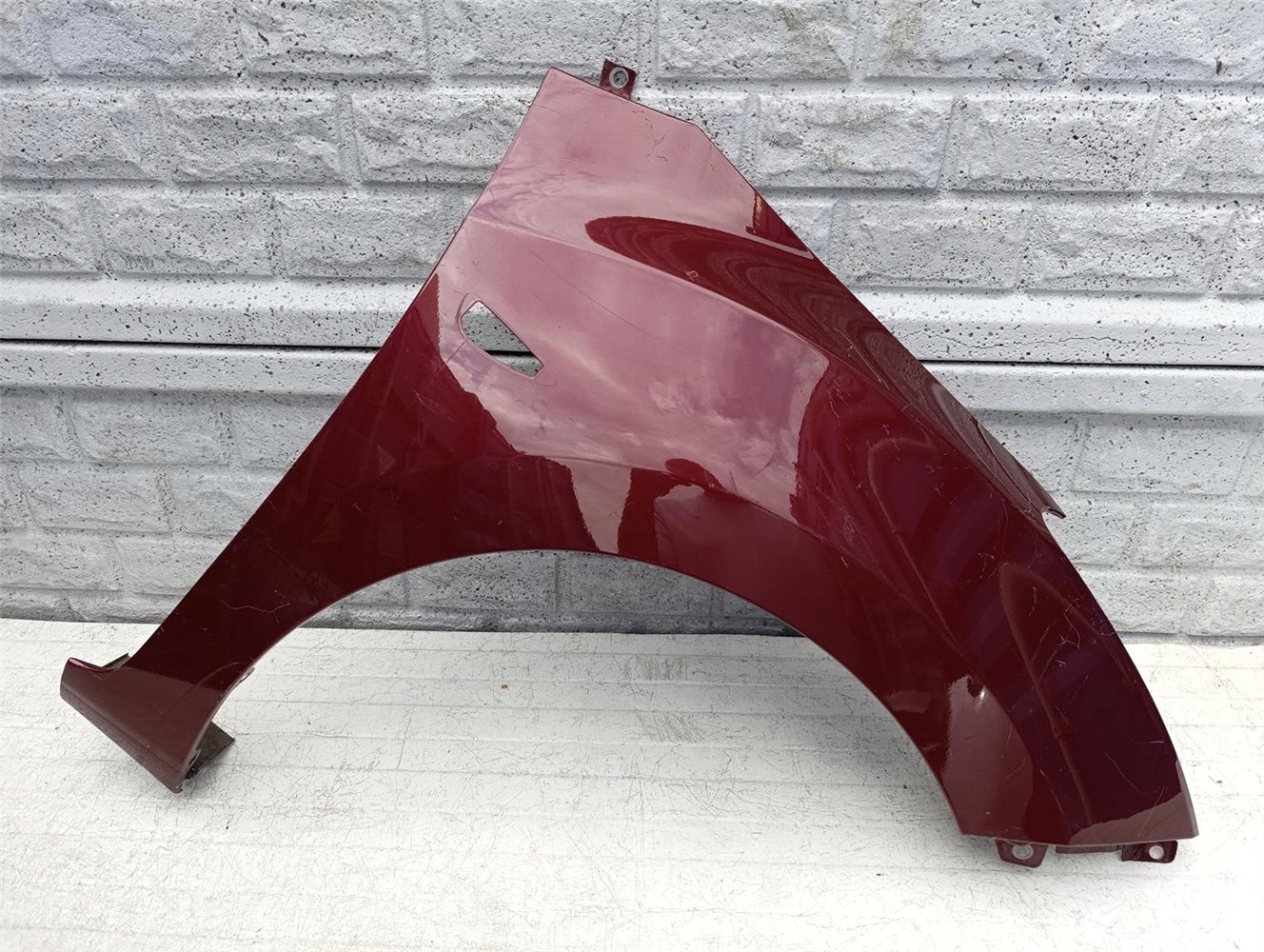 HYUNDAI I30 2013-2017 BŁOTNIK PRZEDNI PRAWY ORYGINAŁ (17598811101)