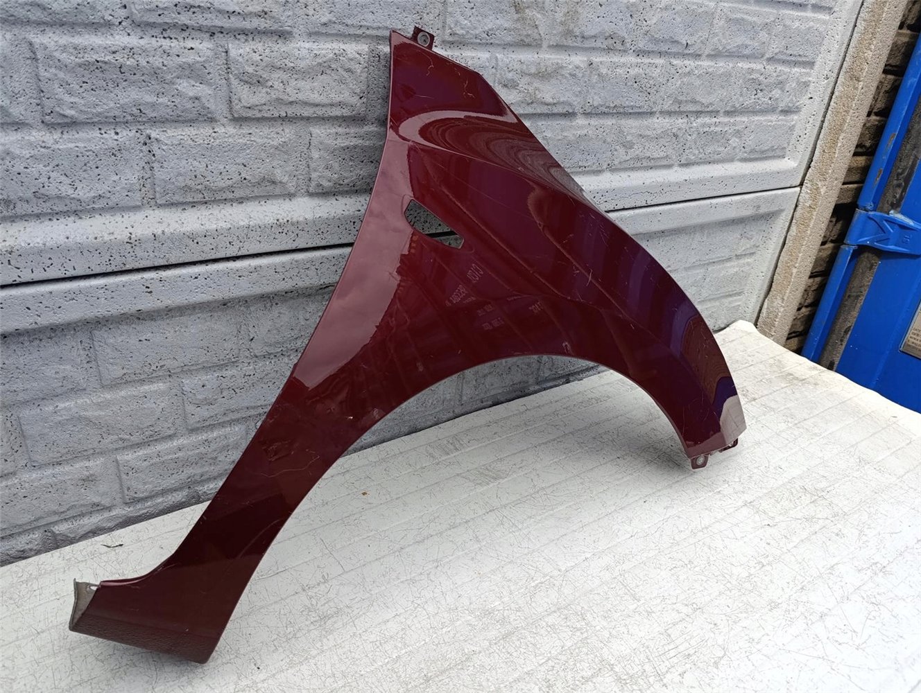 HYUNDAI I30 2013-2017 BŁOTNIK PRZEDNI PRAWY ORYGINAŁ (17598811101)